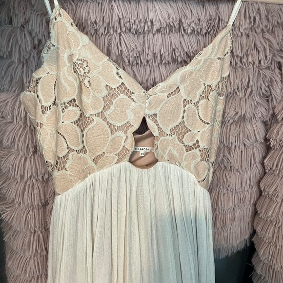 Tularosa Revolve Bryce Maxi XS in Pale Blush - Picture 7 of 7